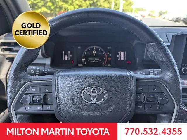 2025 Toyota 4Runner SR5 thumbnail 26