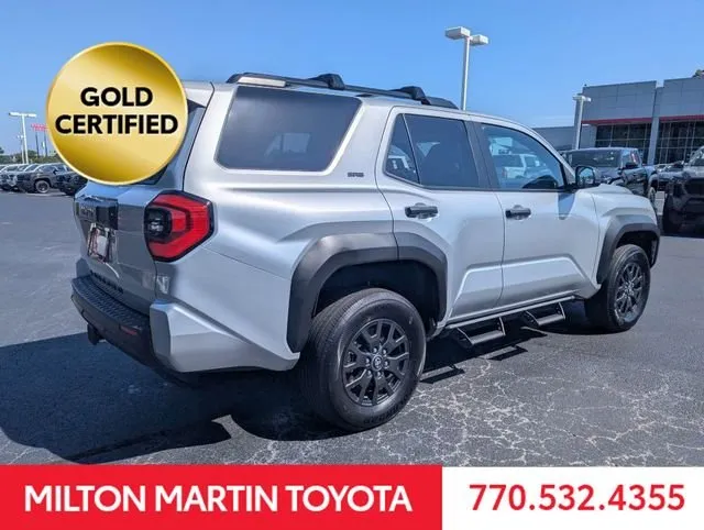 2025 Toyota 4Runner SR5 thumbnail 3