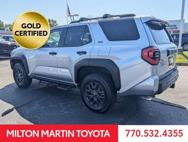 2025 Toyota 4Runner SR5 thumbnail 4