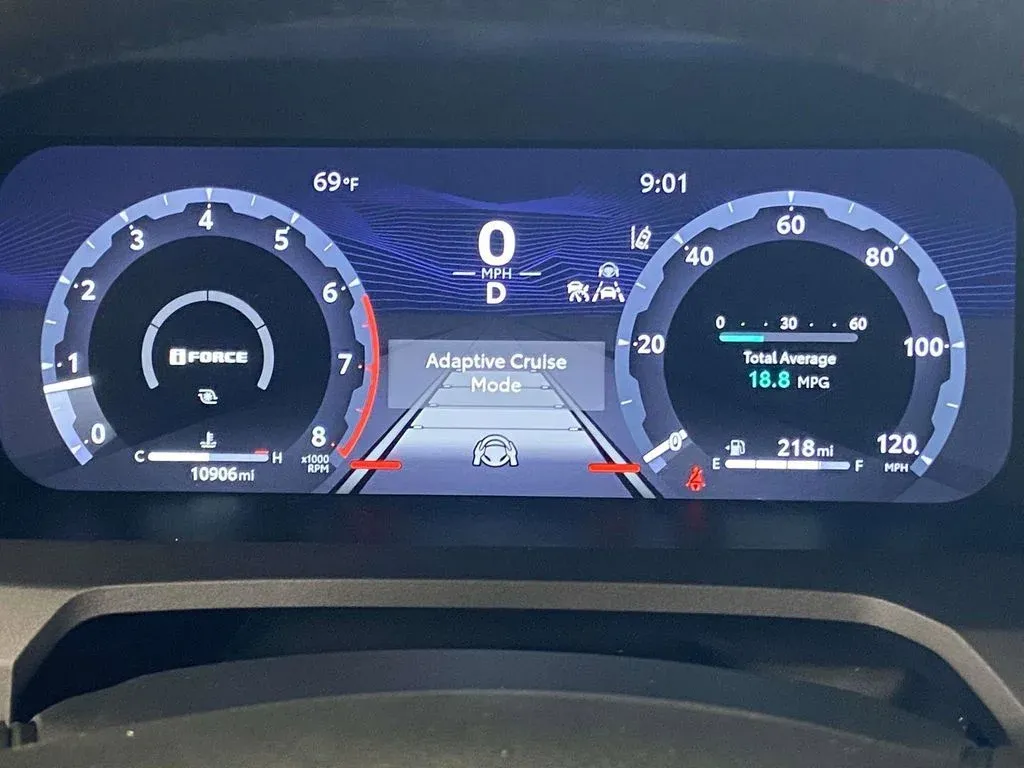 2025 Toyota 4Runner TRD Off-Road Premium thumbnail 32