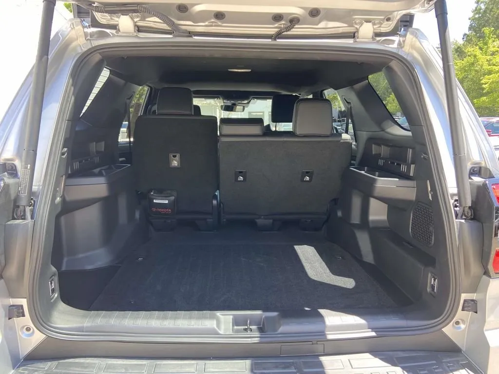 2025 Toyota 4Runner TRD Sport Premium thumbnail 10