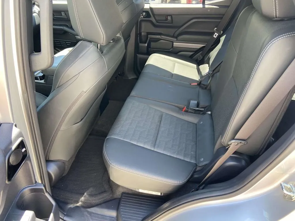 2025 Toyota 4Runner TRD Sport Premium thumbnail 25