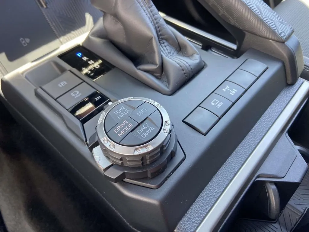 2025 Toyota 4Runner TRD Sport Premium thumbnail 29