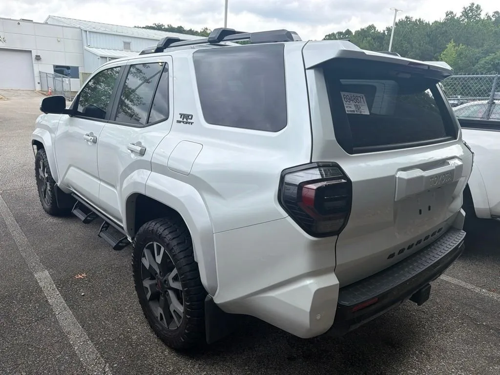 2025 Toyota 4Runner TRD Sport Premium thumbnail 2