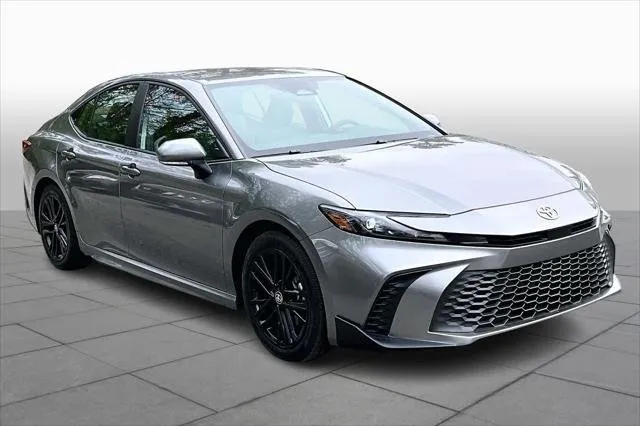 2025 Toyota CAMRY thumbnail 3