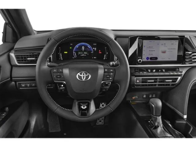 2025 Toyota Camry SE thumbnail 6