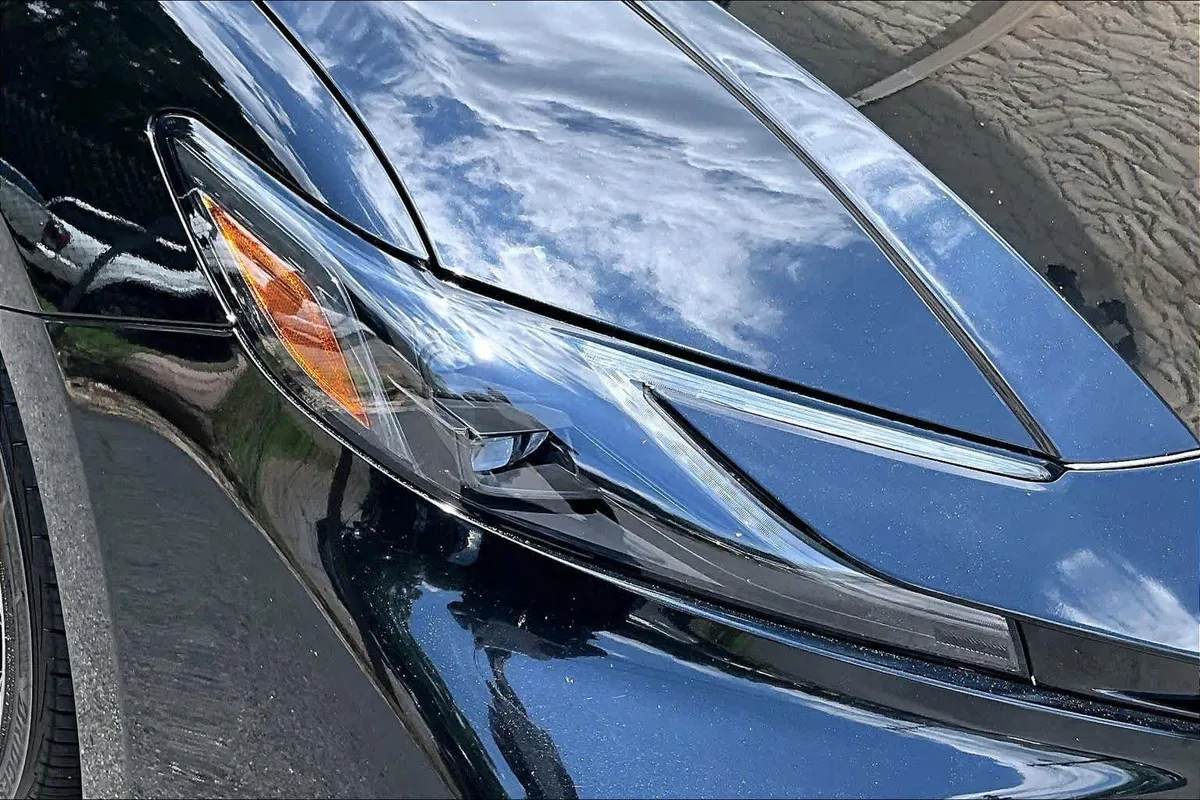 2025 Toyota Camry XSE thumbnail 28