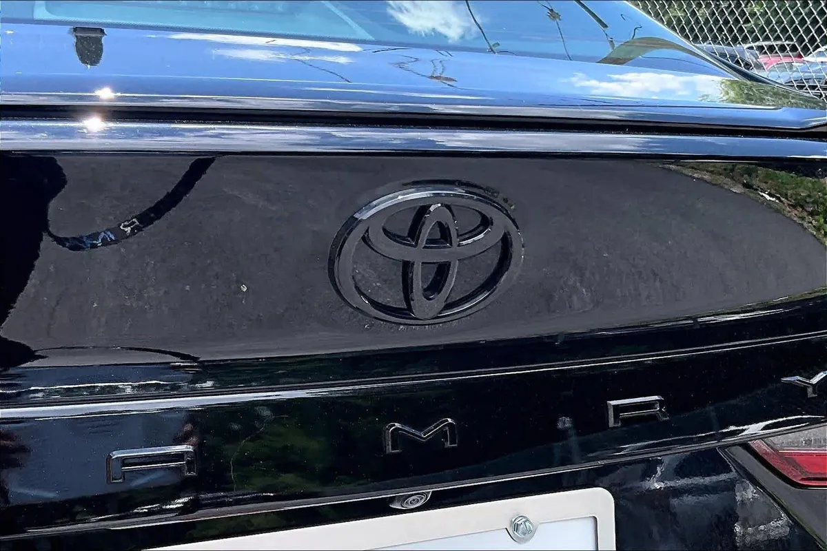 2025 Toyota Camry XSE thumbnail 31