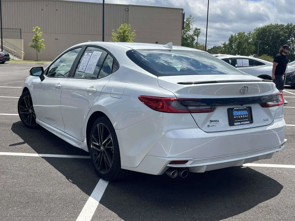 2025 Toyota Camry XSE thumbnail 5