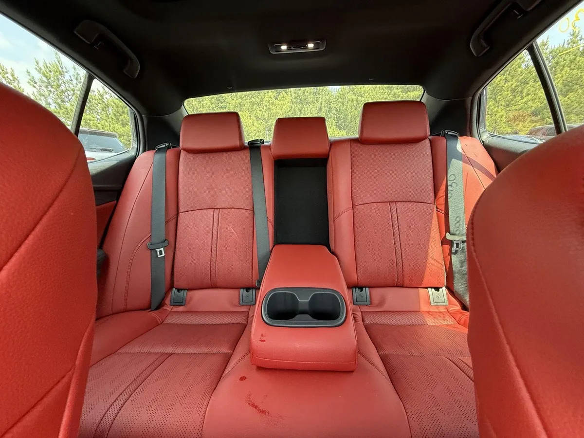 2025 Toyota Camry XSE thumbnail 13