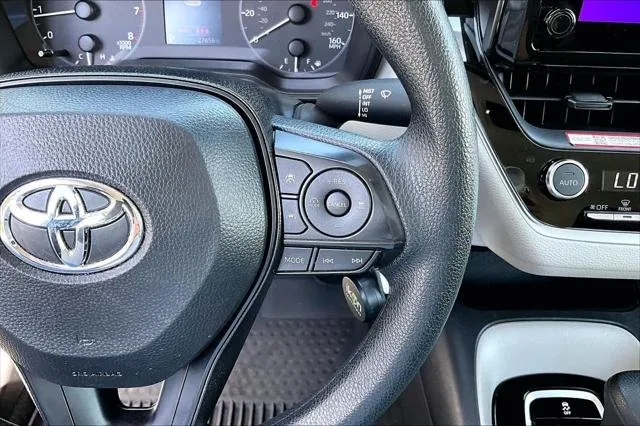 2025 Toyota COROLLA thumbnail 24