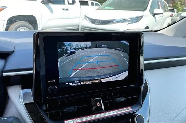 2025 Toyota COROLLA thumbnail 26