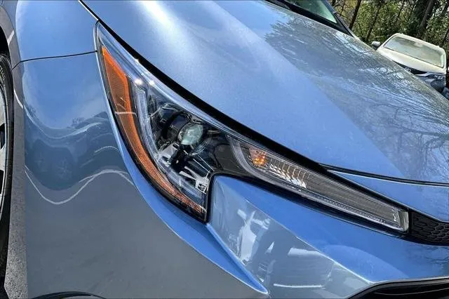 2025 Toyota COROLLA thumbnail 27