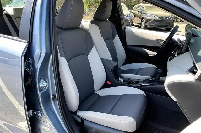 2025 Toyota COROLLA thumbnail 9
