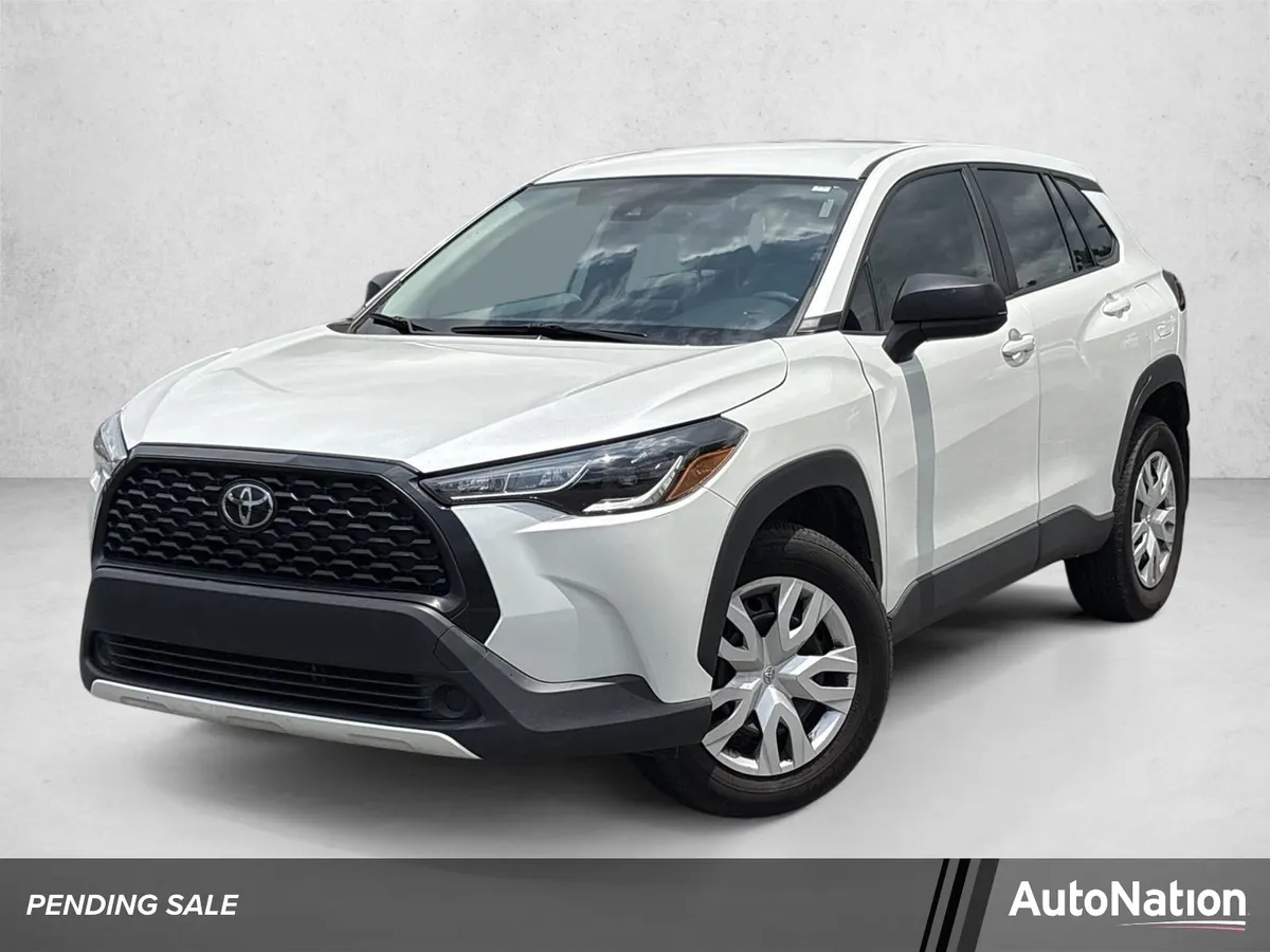 2025 Toyota Corolla Cross Hybrid SE thumbnail 6