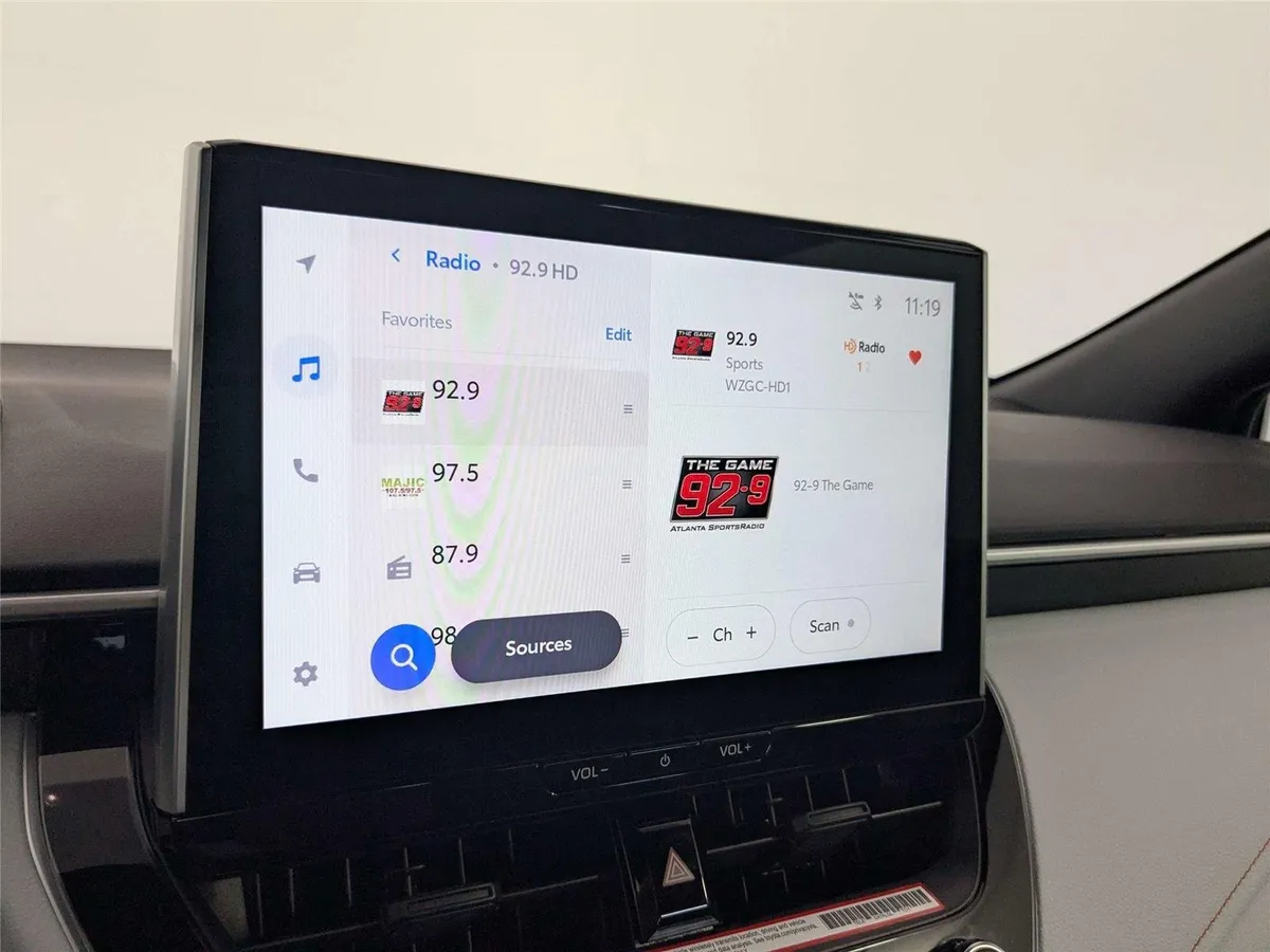 2025 Toyota Corolla FX thumbnail 17