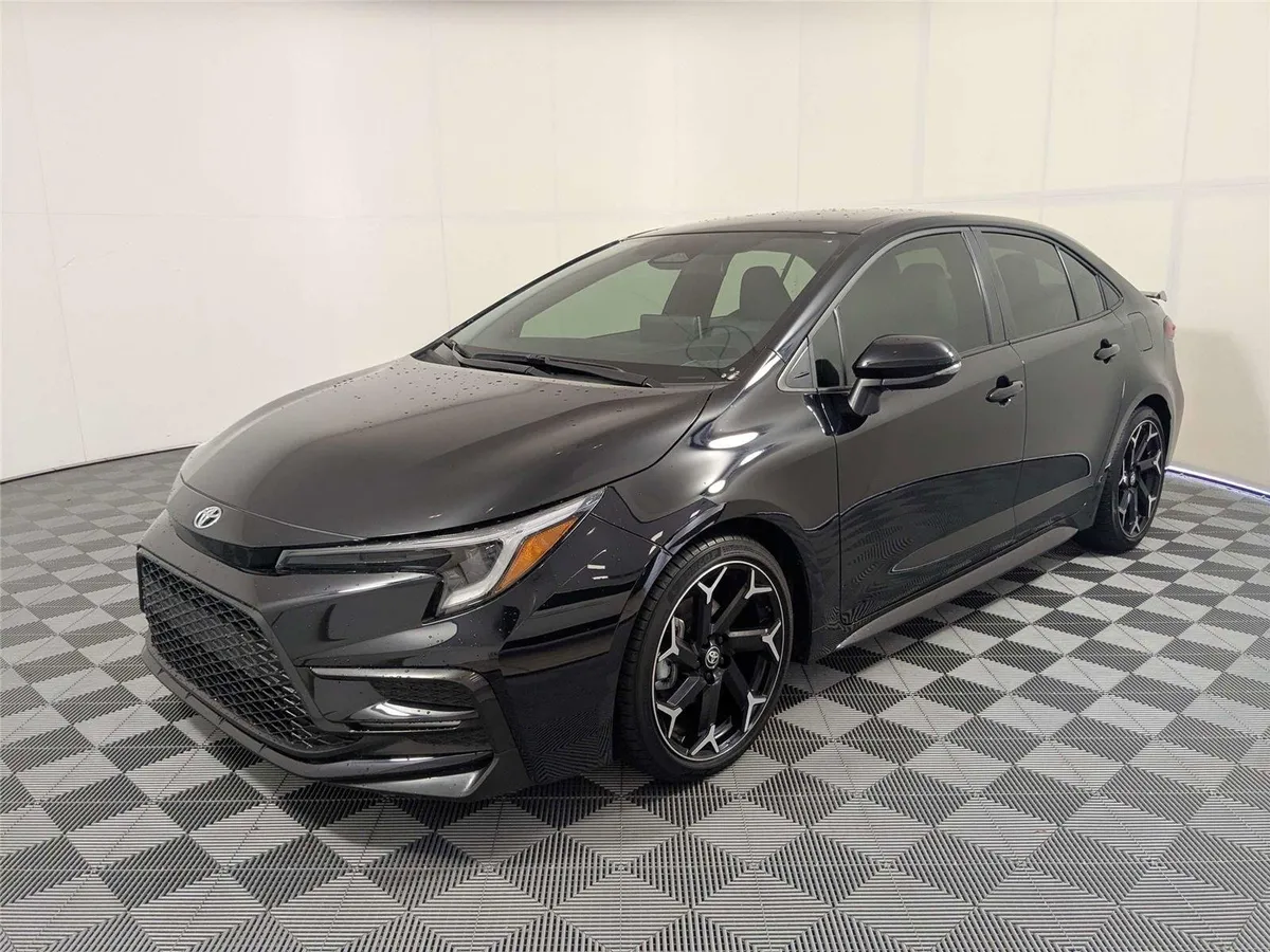 2025 Toyota Corolla FX thumbnail 2