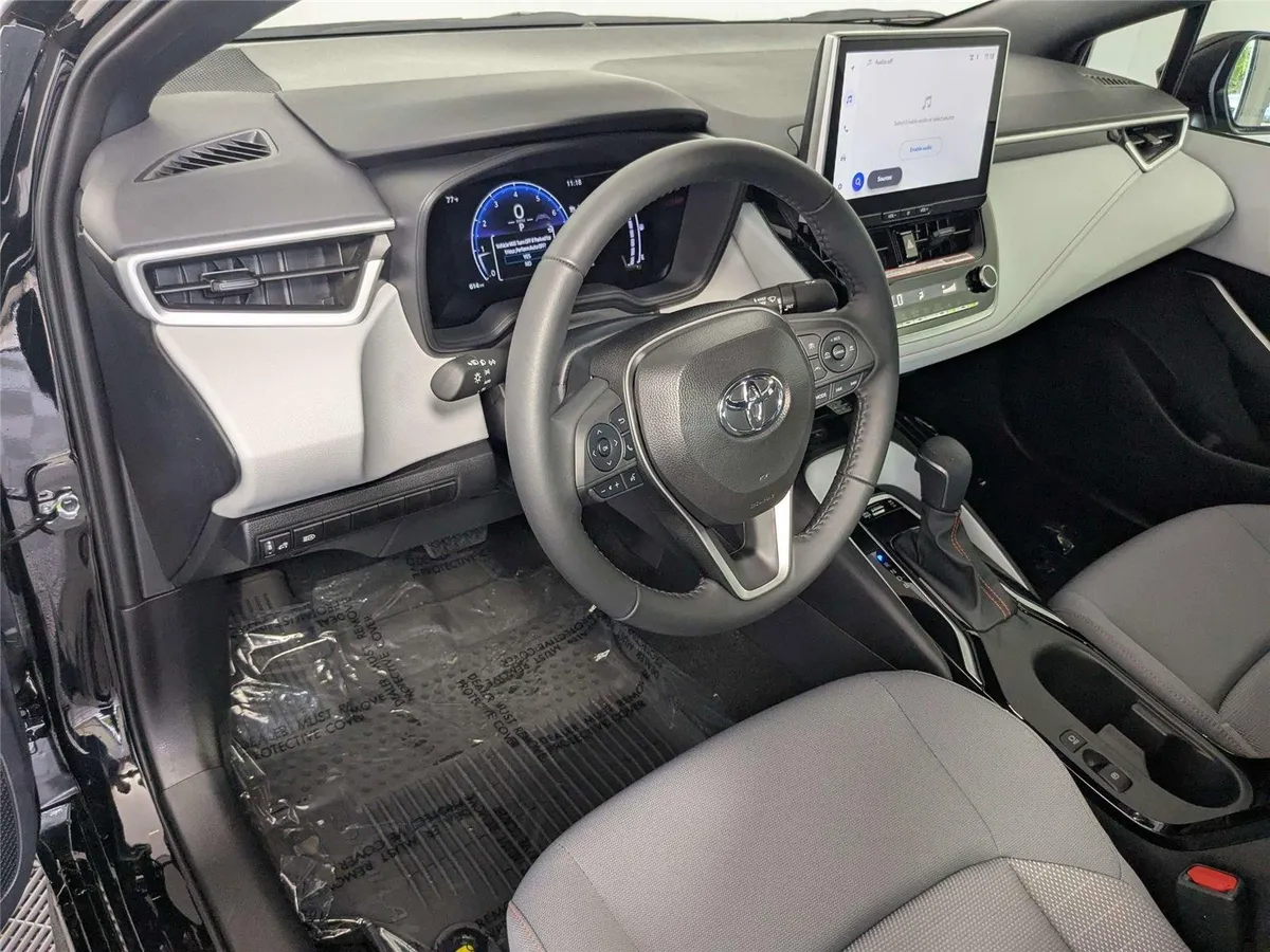 2025 Toyota Corolla FX thumbnail 8