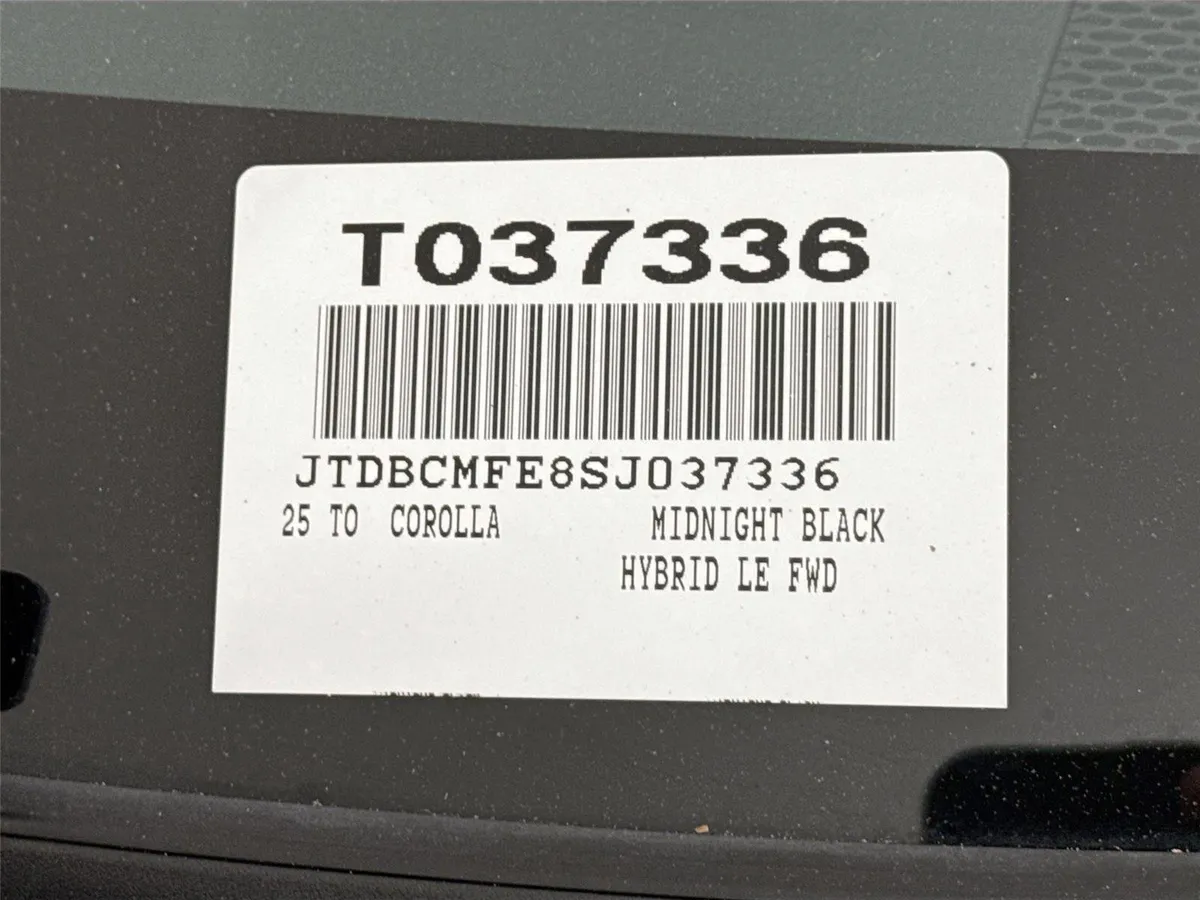 2025 Toyota Corolla Hybrid LE thumbnail 42