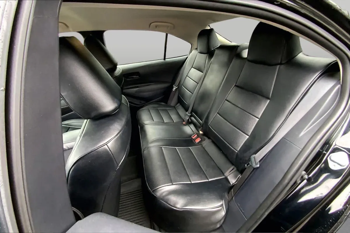 2025 Toyota Corolla LE thumbnail 21