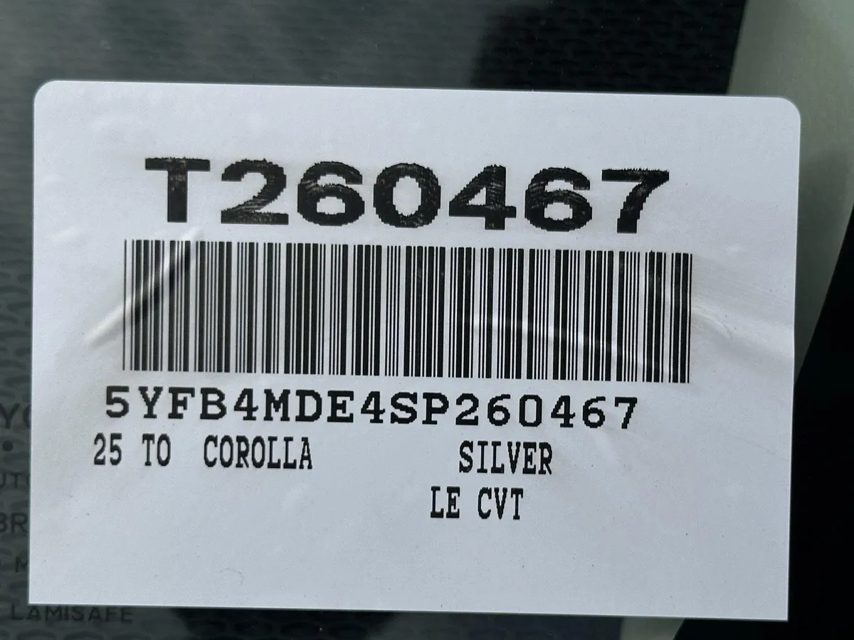 2025 Toyota Corolla LE thumbnail 15
