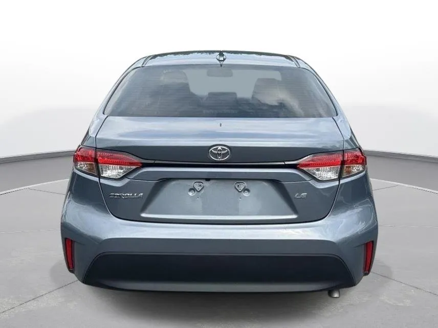 2025 Toyota Corolla LE thumbnail 7