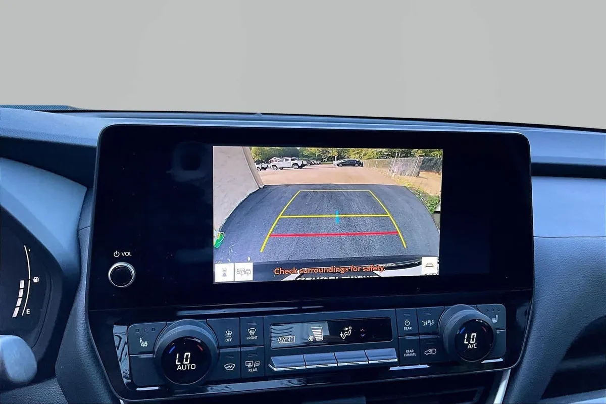 2025 Toyota Grand Highlander XLE thumbnail 27