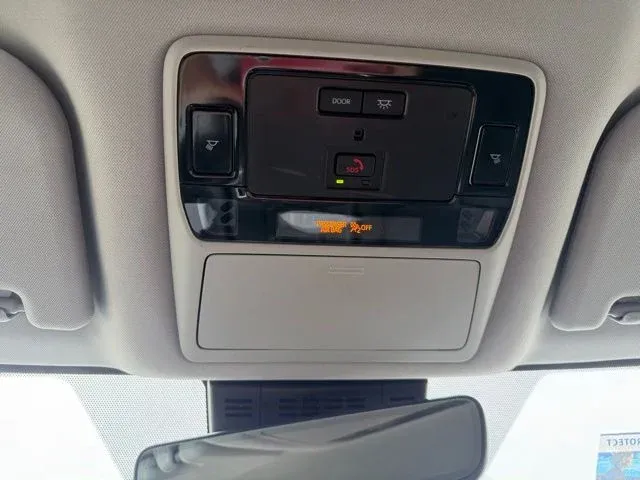 2025 Toyota Grand Highlander XLE thumbnail 49