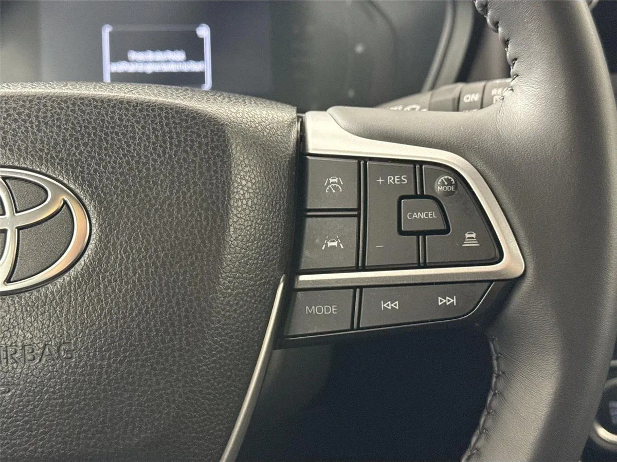 2025 Toyota Grand Highlander XLE thumbnail 20