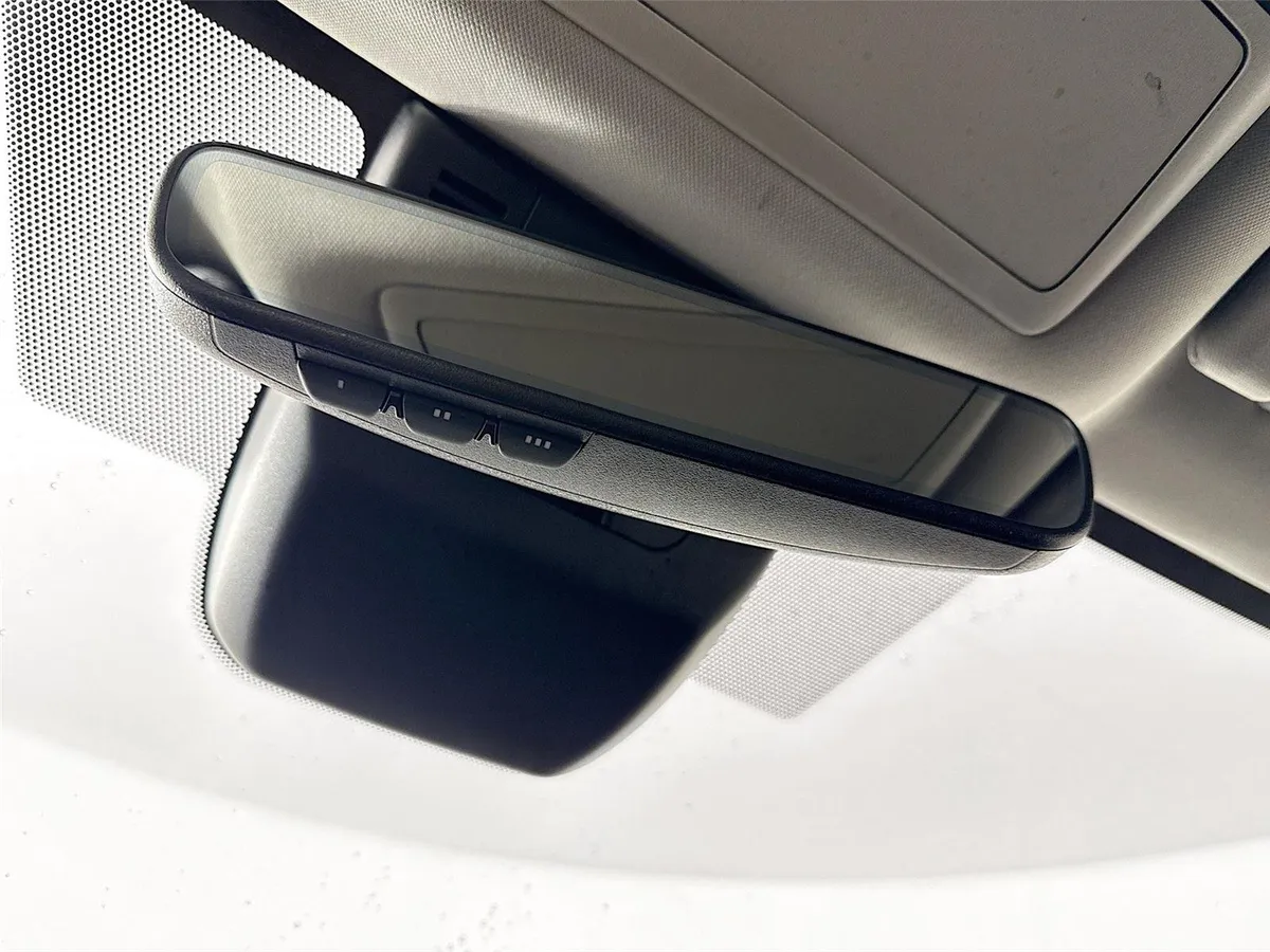 2025 Toyota Grand Highlander XLE thumbnail 22