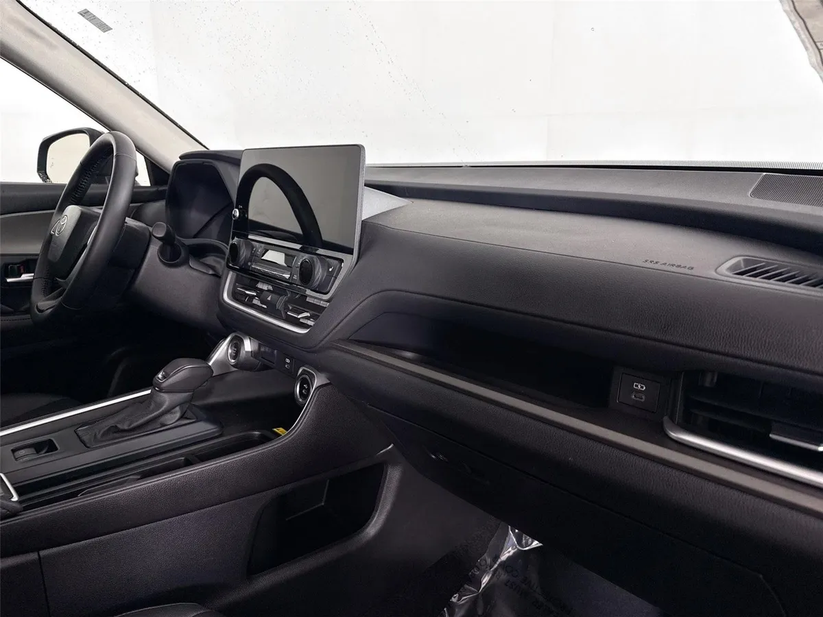 2025 Toyota Grand Highlander XLE thumbnail 43