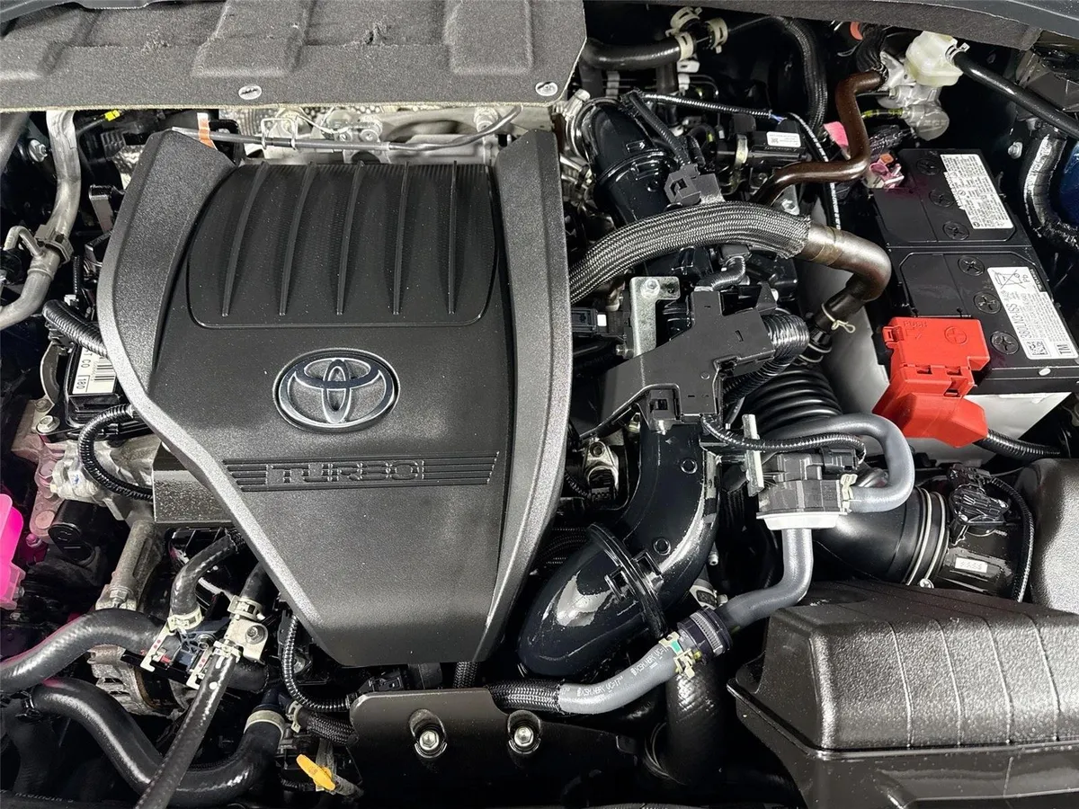 2025 Toyota Grand Highlander XLE thumbnail 44