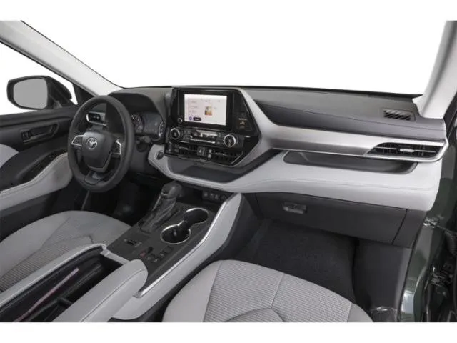 2025 Toyota Highlander LE thumbnail 14