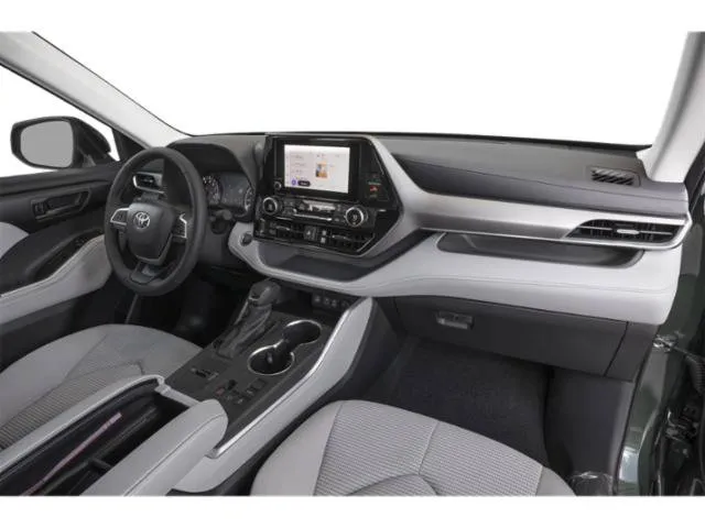 2025 Toyota Highlander LE thumbnail 14