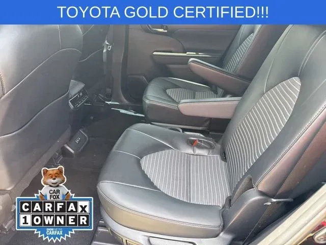 2025 Toyota Highlander XSE thumbnail 18