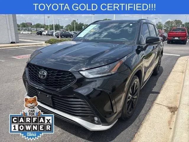 2025 Toyota Highlander XSE thumbnail 3