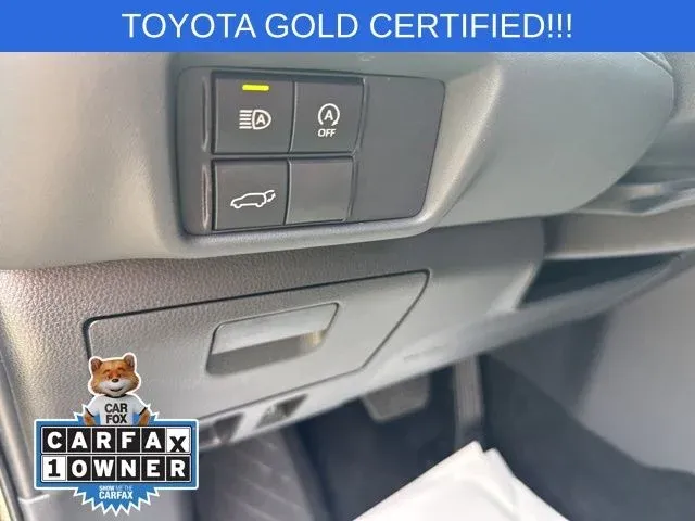 2025 Toyota Highlander XSE thumbnail 32