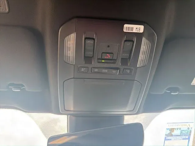 2025 Toyota Highlander XSE thumbnail 54