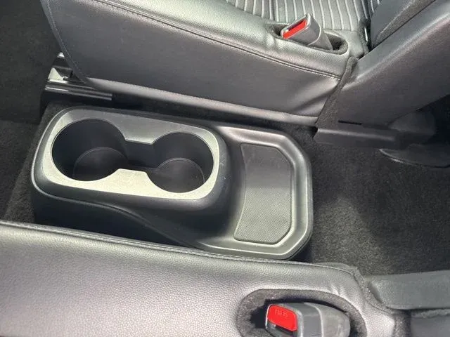 2025 Toyota Highlander XSE thumbnail 22