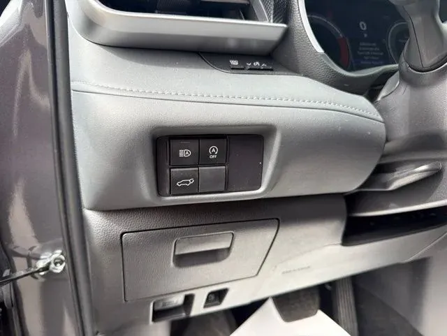 2025 Toyota Highlander XSE thumbnail 35