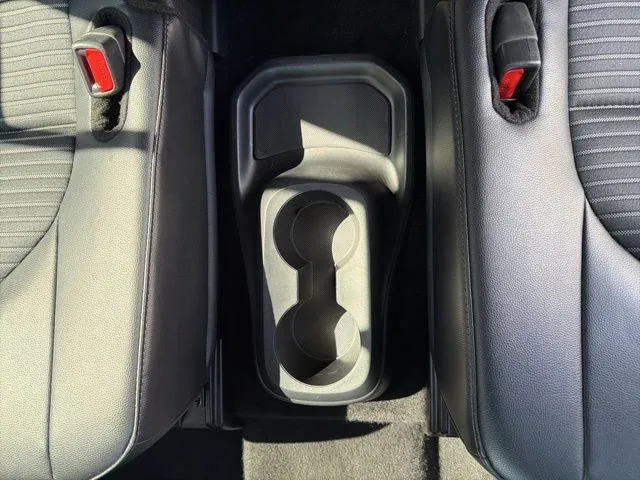 2025 Toyota Highlander XSE thumbnail 23