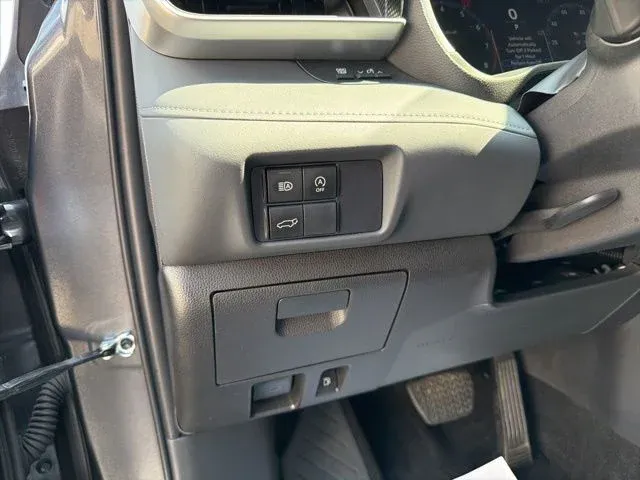 2025 Toyota Highlander XSE thumbnail 33