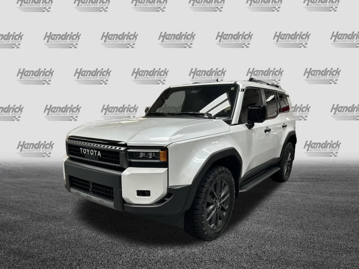 2025 Toyota Land Cruiser thumbnail 5