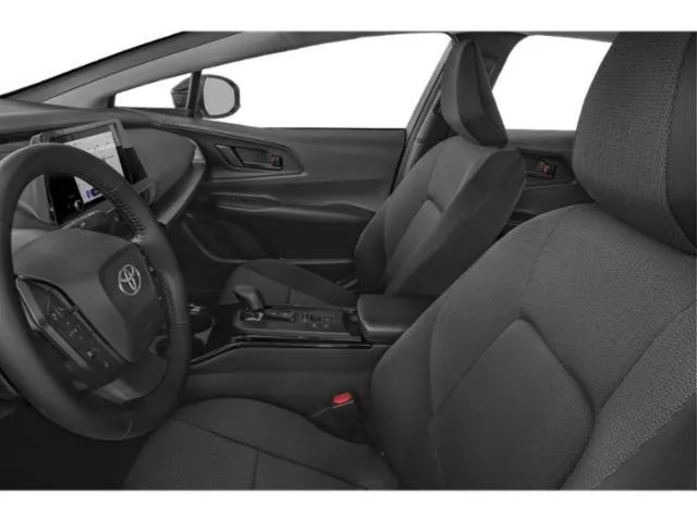 2025 Toyota Prius LE thumbnail 9