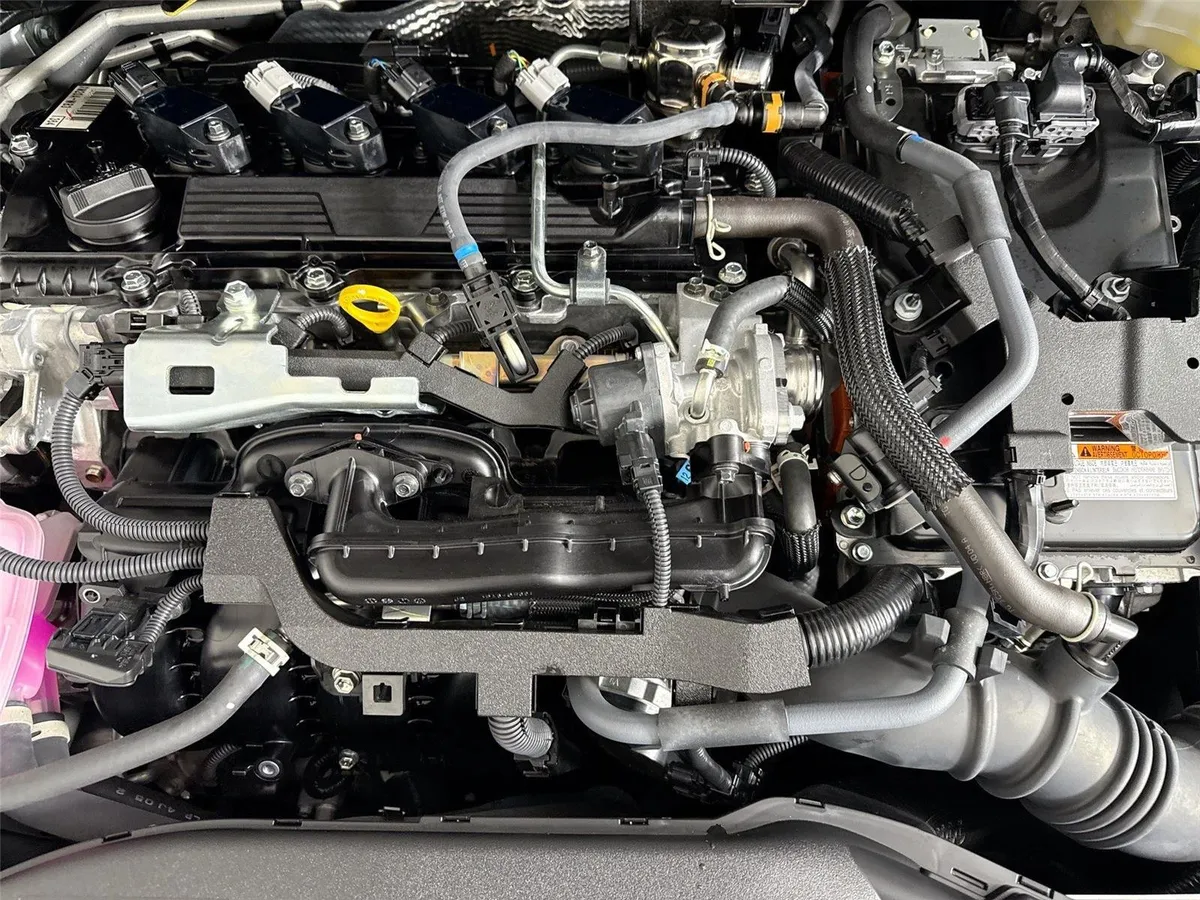 2025 Toyota Prius Plug-In Hybrid XSE thumbnail 42