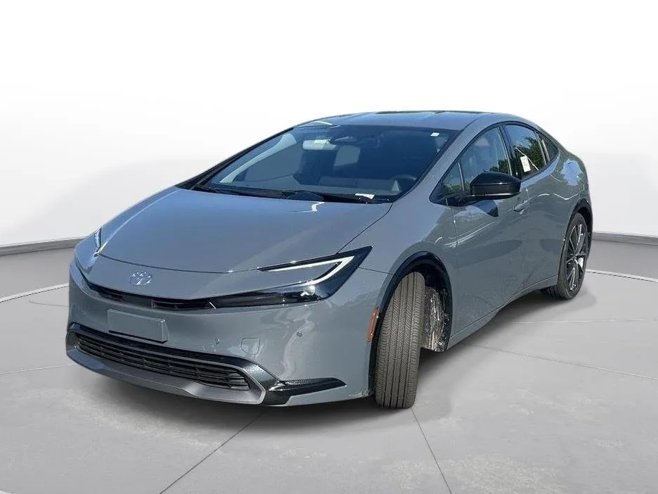2025 Toyota Prius XLE thumbnail 2
