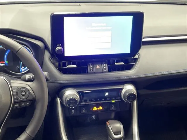 2025 Toyota RAV4 HYBRID thumbnail 30
