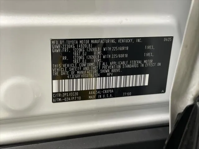 2025 Toyota RAV4 HYBRID thumbnail 35