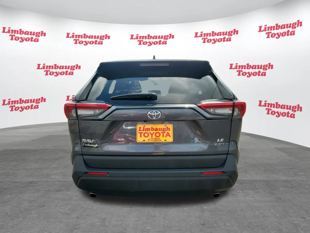 2025 Toyota RAV4 Hybrid LE thumbnail 24