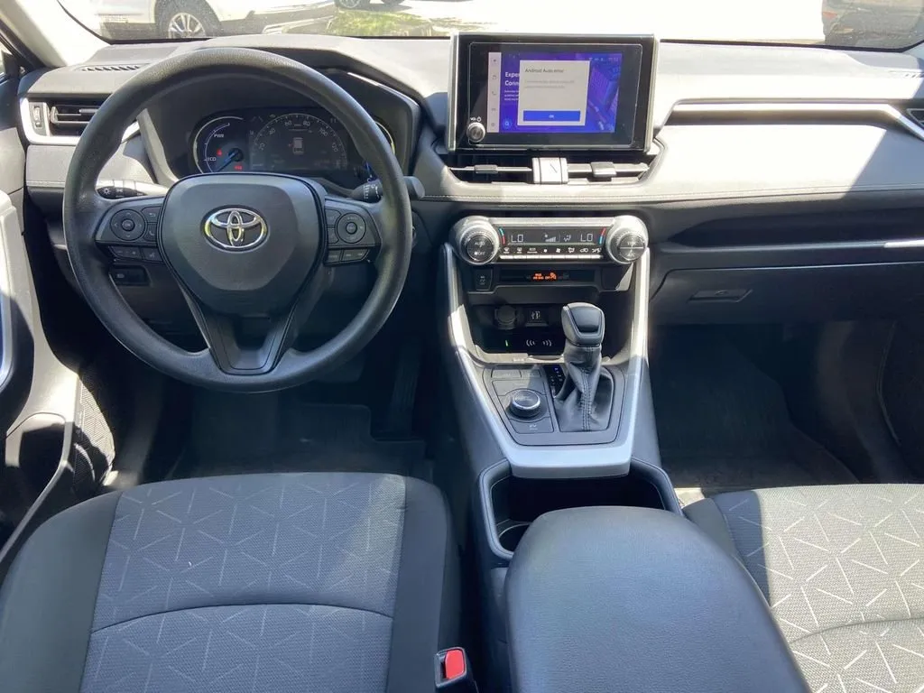 2025 Toyota RAV4 Hybrid Woodland Edition thumbnail 11